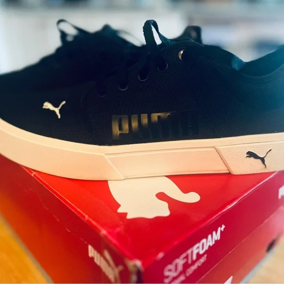 Puma Black Canvas Sneakers Low-Profile Design - Picture 3 of 5